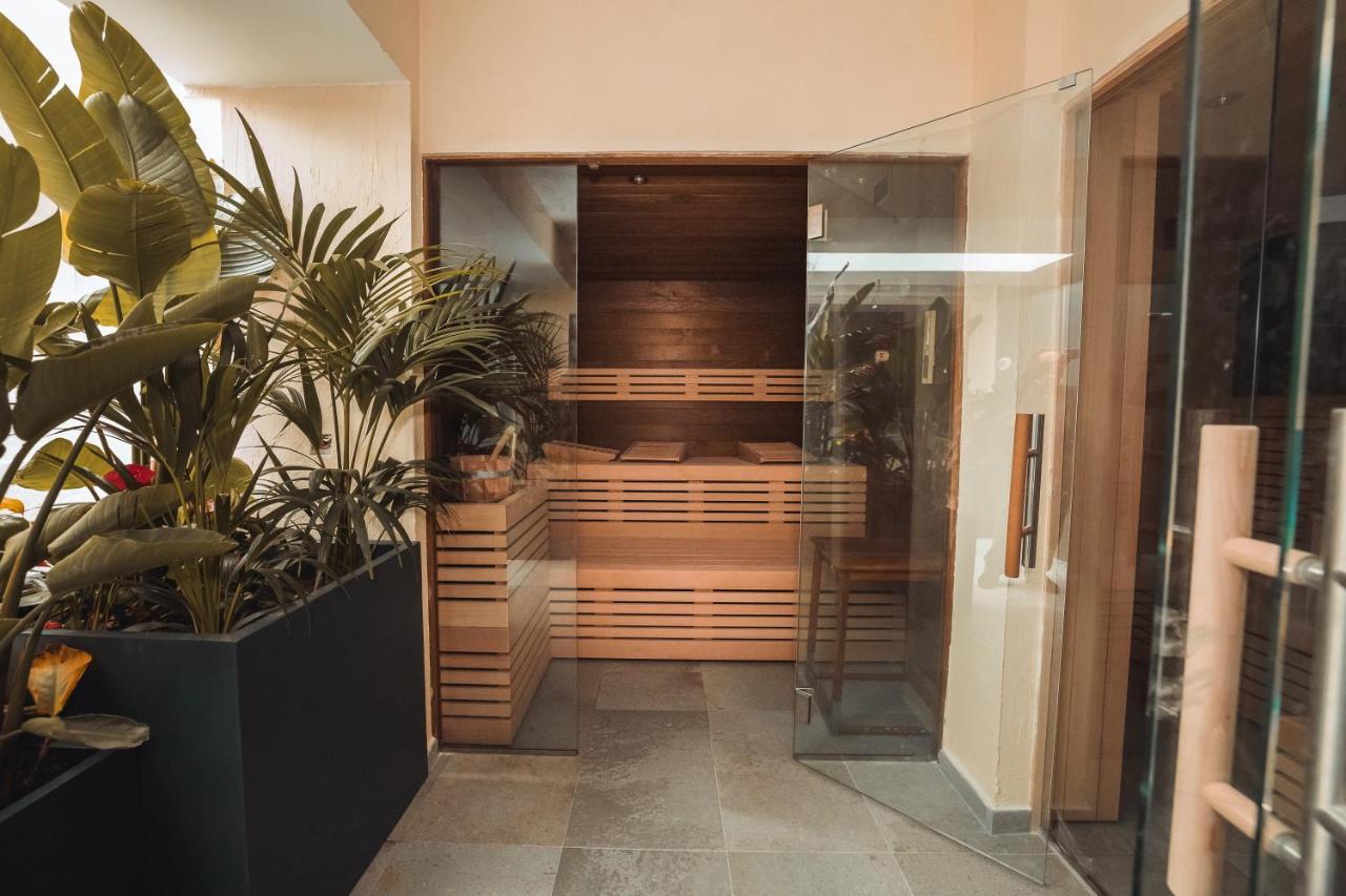 The Village Boutique And Spa 나샤르 외부 사진