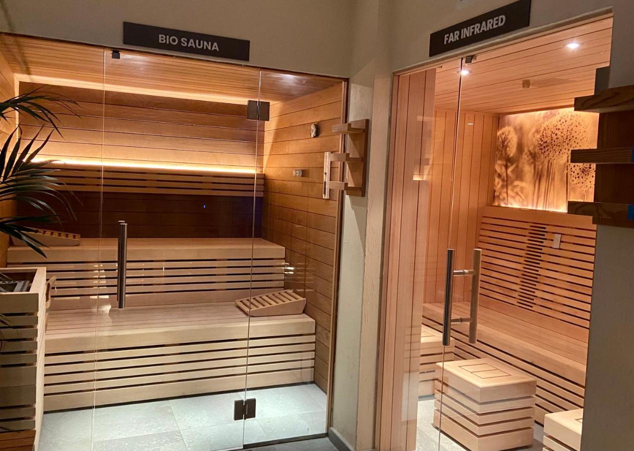 The Village Boutique And Spa 나샤르 외부 사진