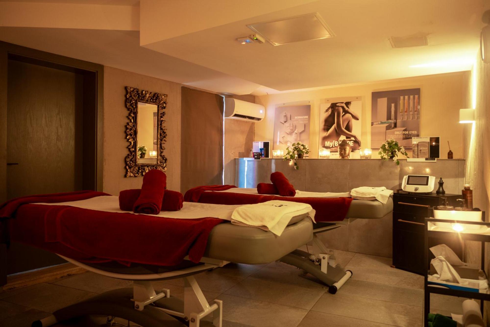 The Village Boutique And Spa 나샤르 외부 사진